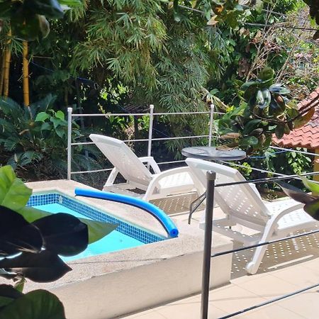 Jungle Beach Bungalow With Ac & Fiber Optic Puerto Viejo de Talamanca Exteriör bild