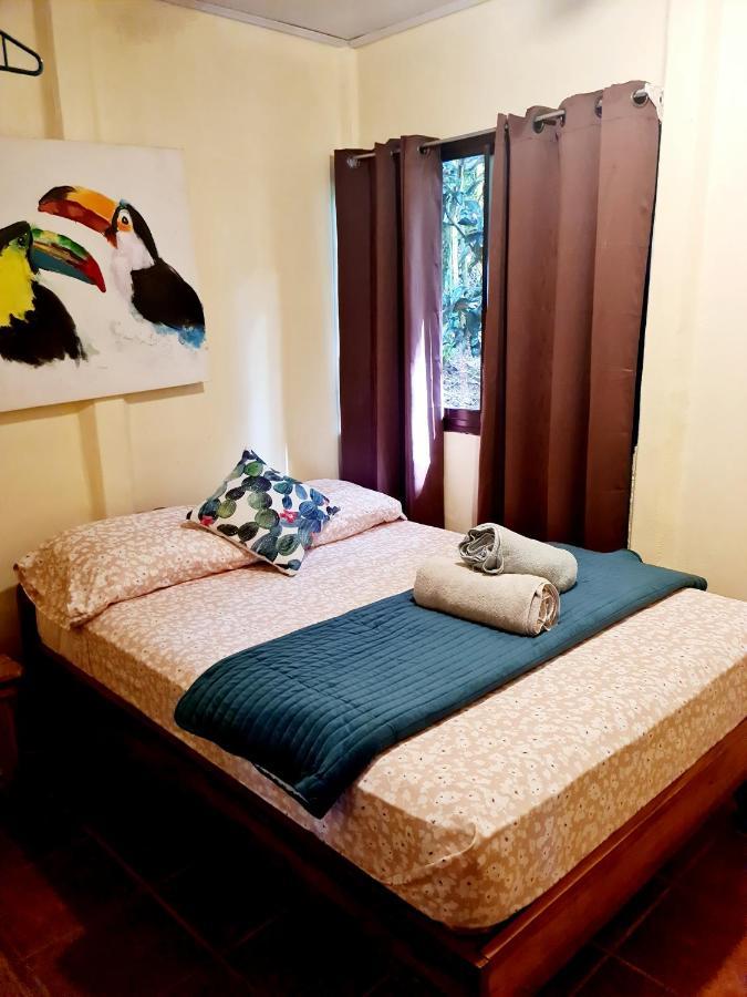 Jungle Beach Bungalow With Ac & Fiber Optic Puerto Viejo de Talamanca Exteriör bild
