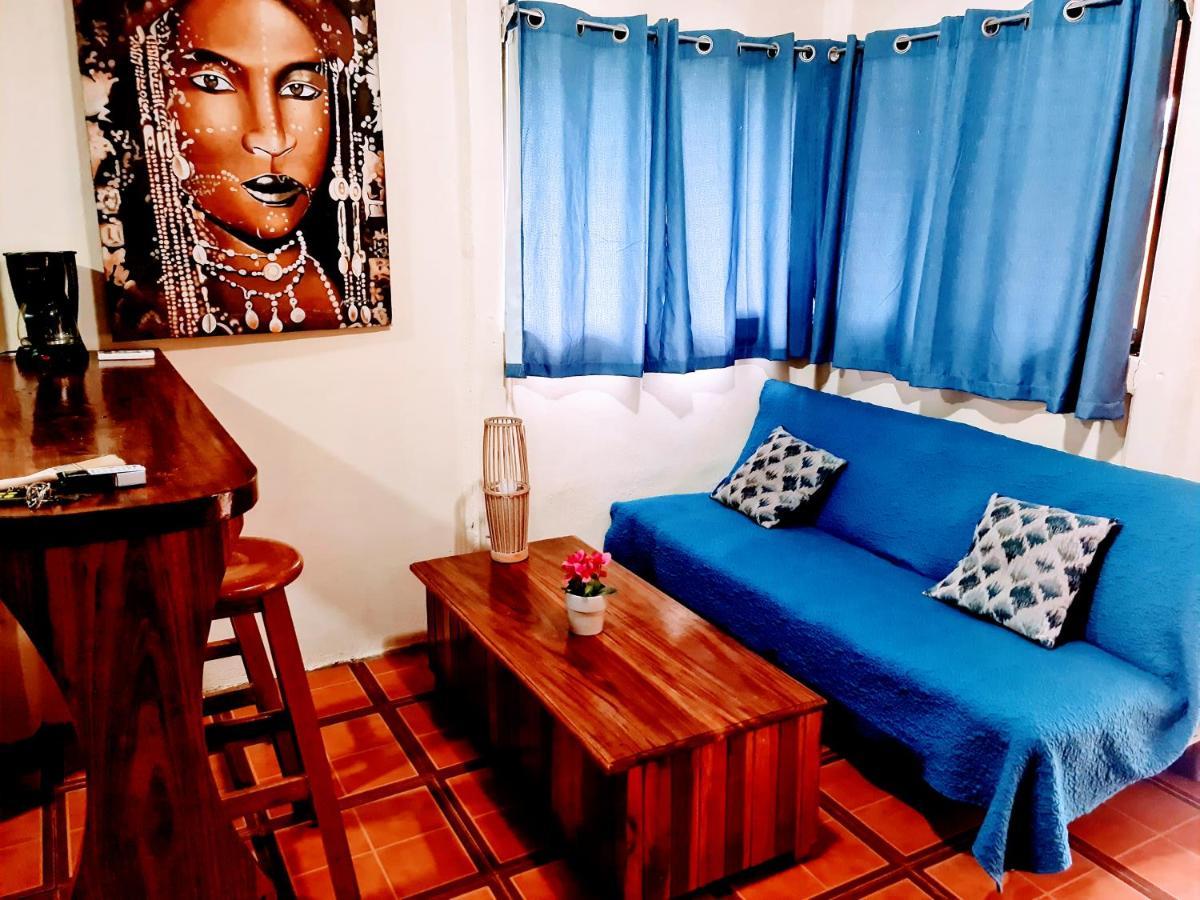 Jungle Beach Bungalow With Ac & Fiber Optic Puerto Viejo de Talamanca Exteriör bild